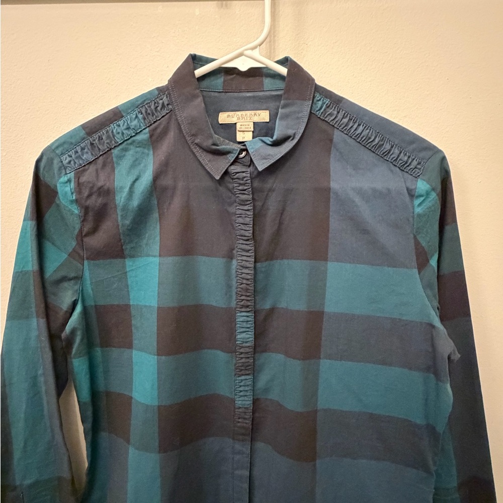 🔥Final Price-No Offers ✅ Burberry Brit Women’s Plaid Button Front Shirt Top S - Picture 9 of 12
